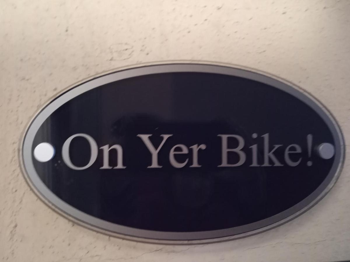 On Yer Bike & Gone Fishin Villa Millport Buitenkant foto